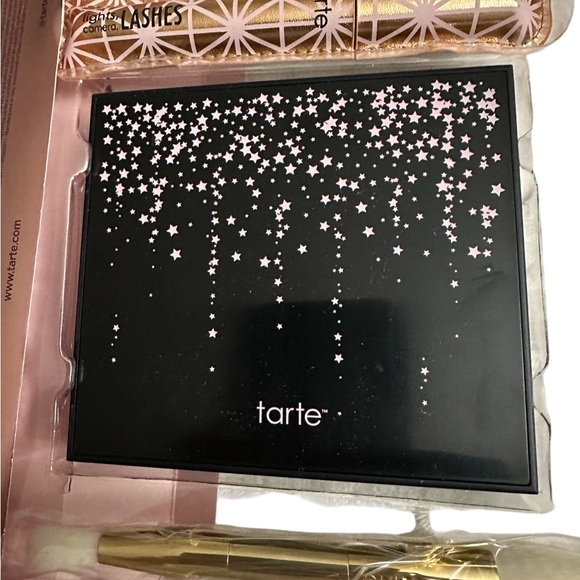 🎉Host Pick🎉 TARTE Limited Edition 3pc Treasures Collector’s Set NIB - Picture 6 of 8